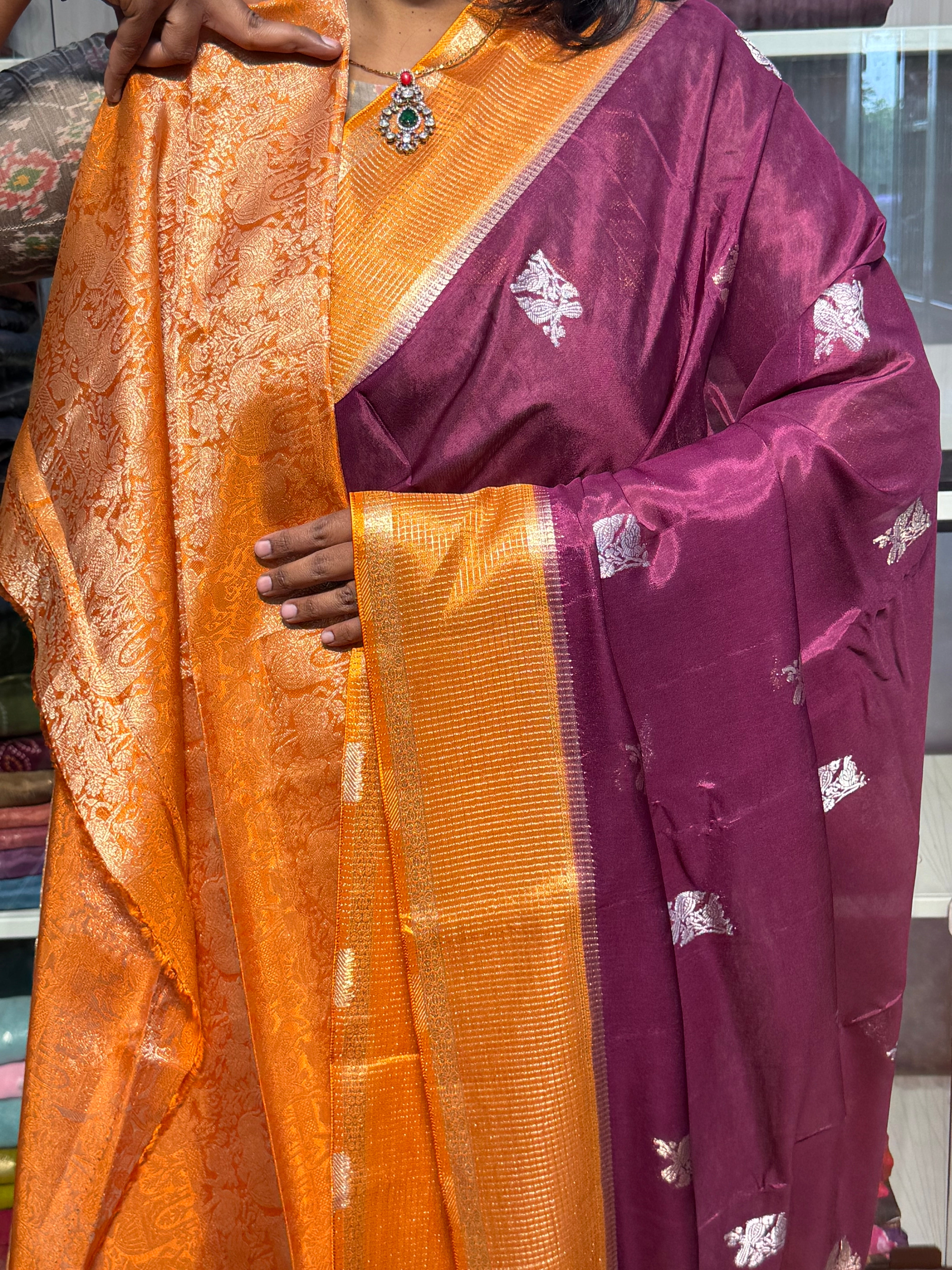 CHINON SILK SAREE WITH CHECKS BORDER: WINE