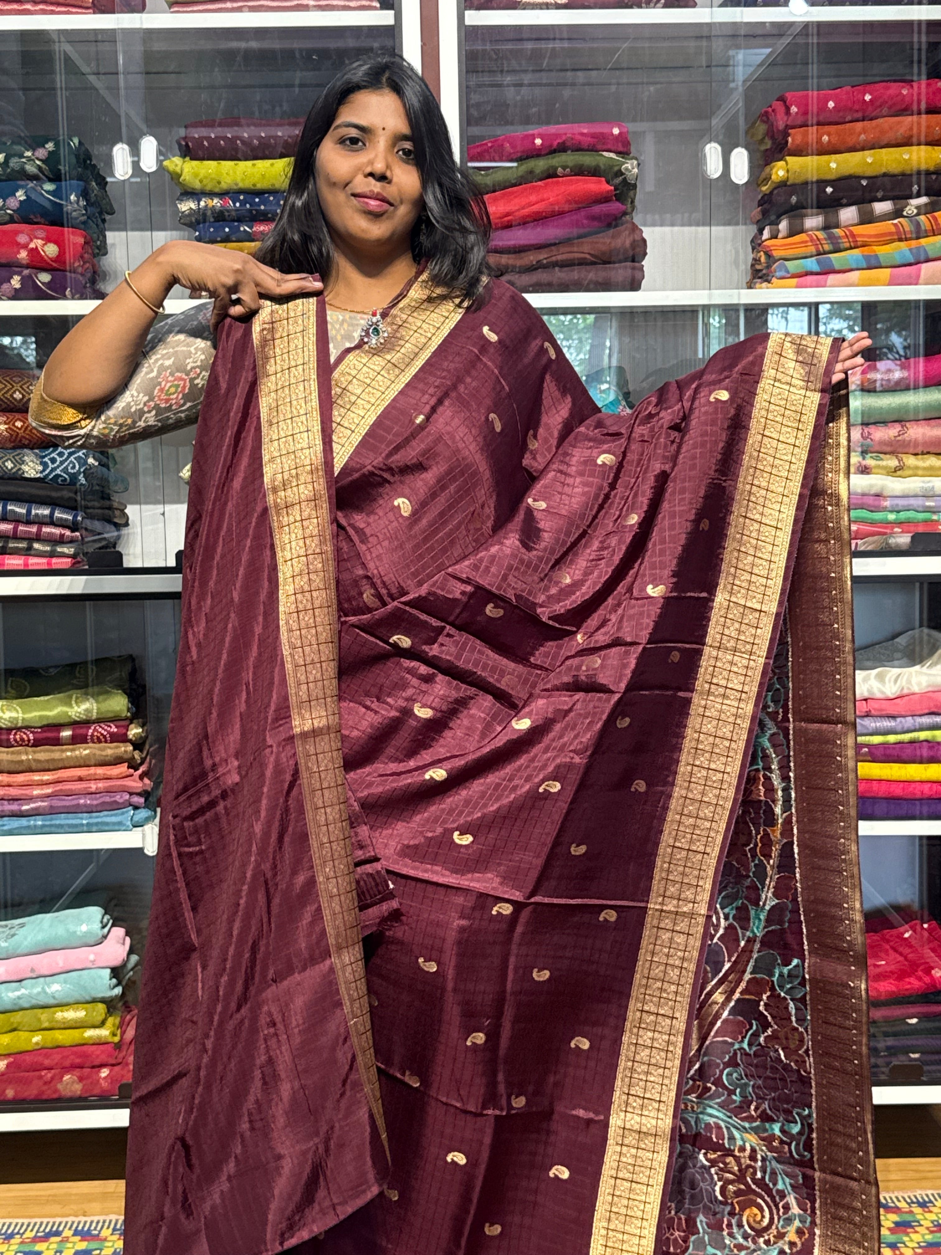 PURE MUNGA CREPE SILK WITH JAMDANI WEAVING PALLU AND SELF WEAVING CHECKS: BROWN