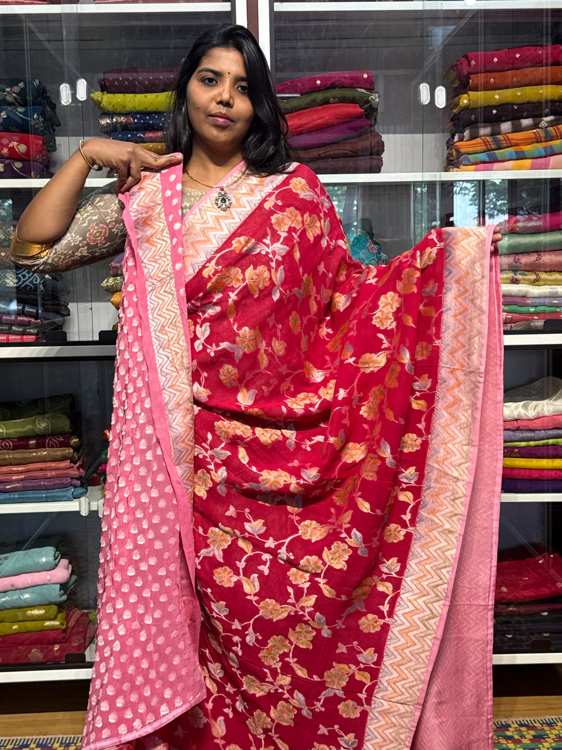 PURE KHADDI GEORGETTE WITH ALL OVER WEAVING AND BRUSH PAINTED: RANI PINK WITH BABY PINK