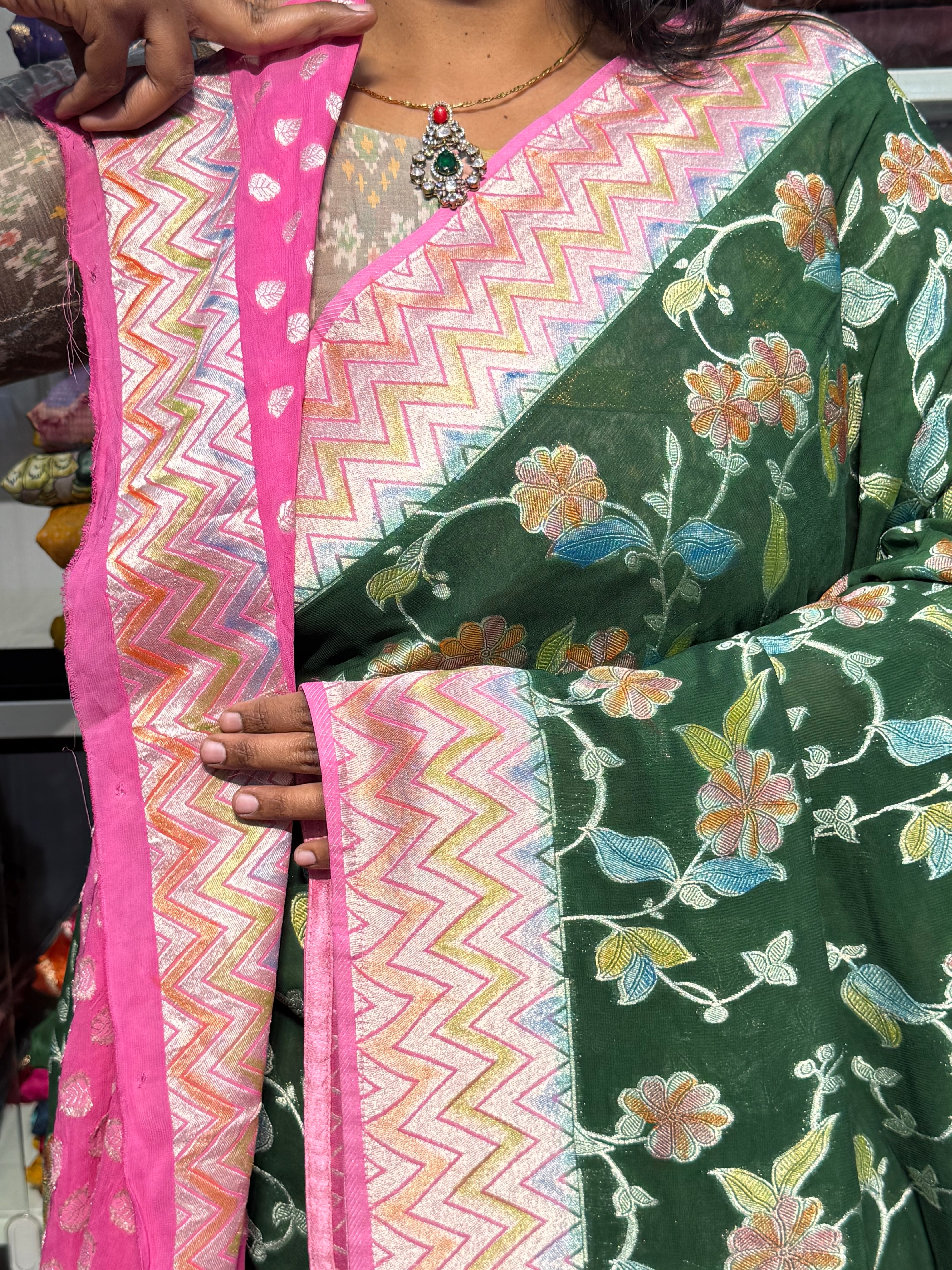 PURE KHADDI GEORGETTE WITH ALL OVER WEAVING AND BRUSH PAINTED: GREEN WITH PINK