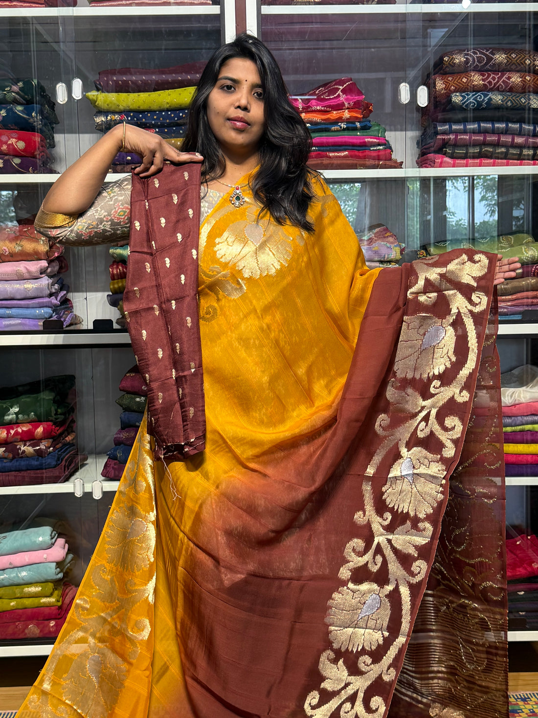 JAMDANI WEAVING WITH DUAL SHADE: YELLOW AND BROWN