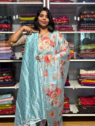 RANGOLI CREPE WITH KHARDANA HANDWORK SCALLOP BORDER: SEA BLUE