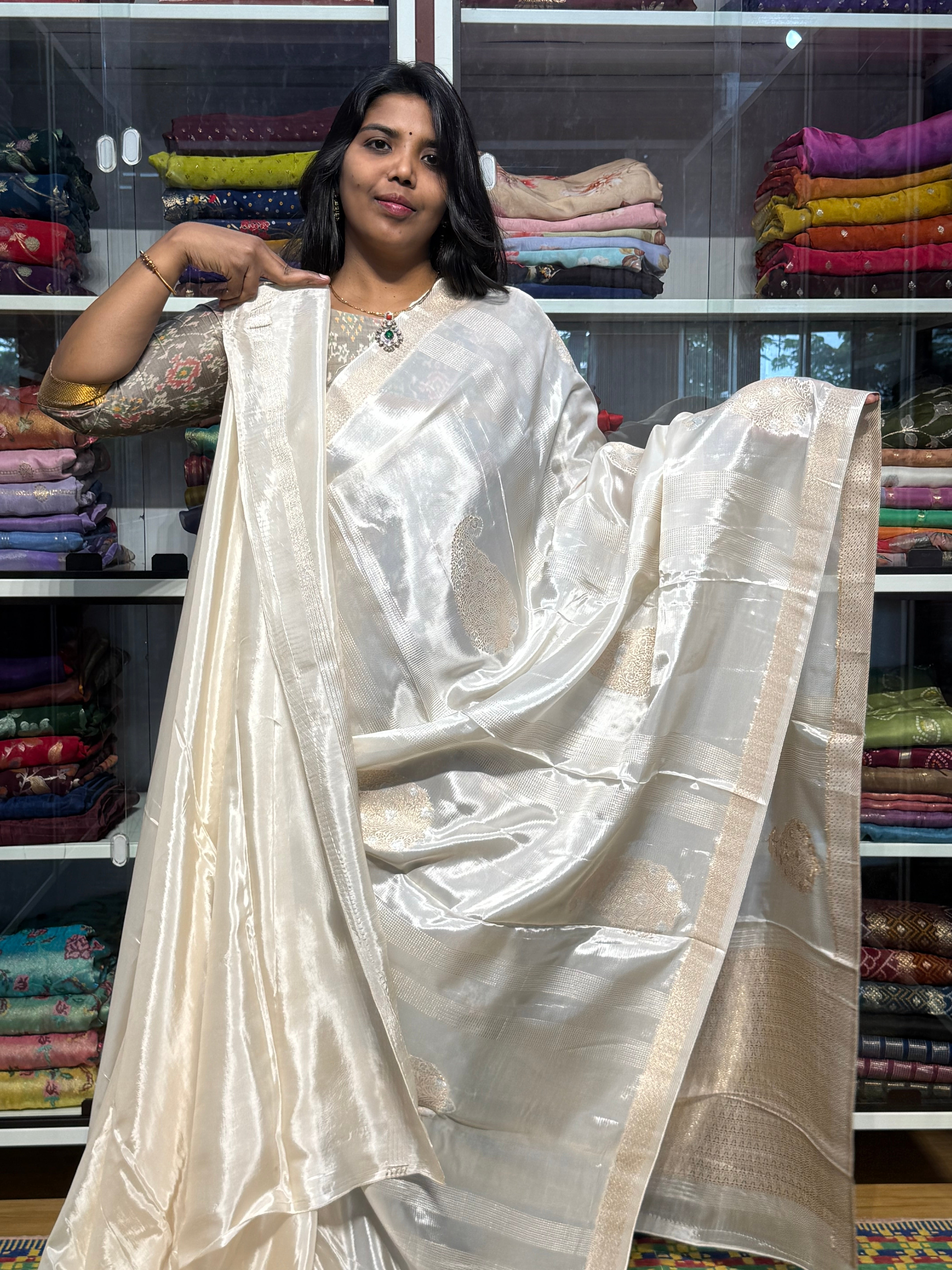 RUSSIAN CREPE SAREE WITH STRIPES PATTERN: HALF WHITE