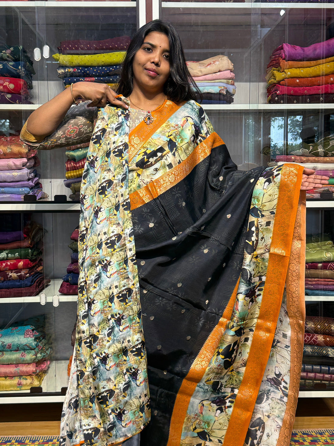 CREPE SILK SAREE WITH BEAUTIFULL DIGITAL PRINTS: BLACK