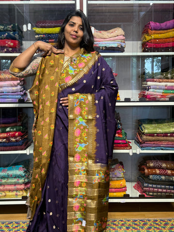 RUSSIAN CREPE SILK WITH TANJORE DIGITAL PRINT: VOILET