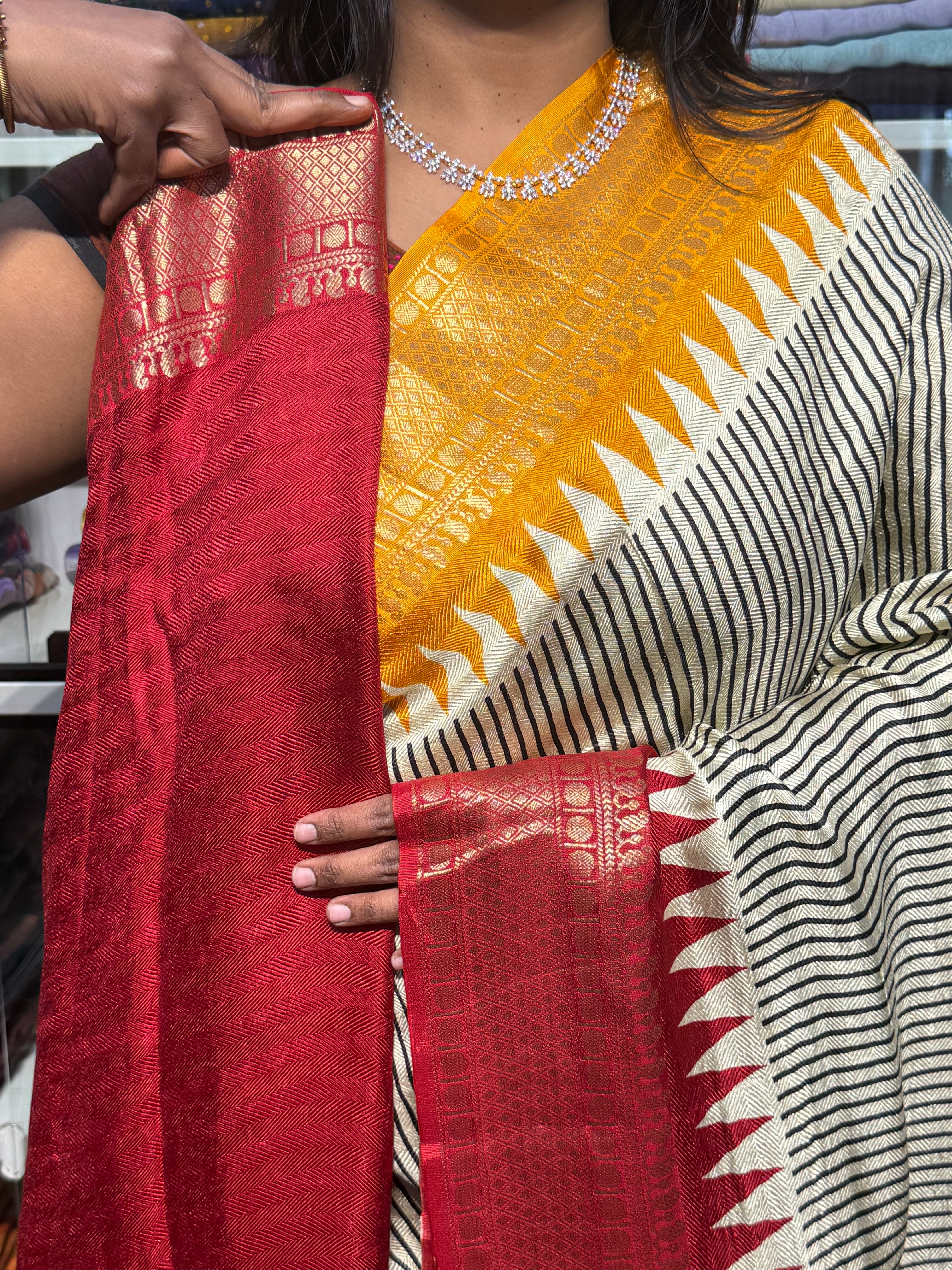 MYSORE SILK SARRE WITH GANGA JAMUNA BORDERS