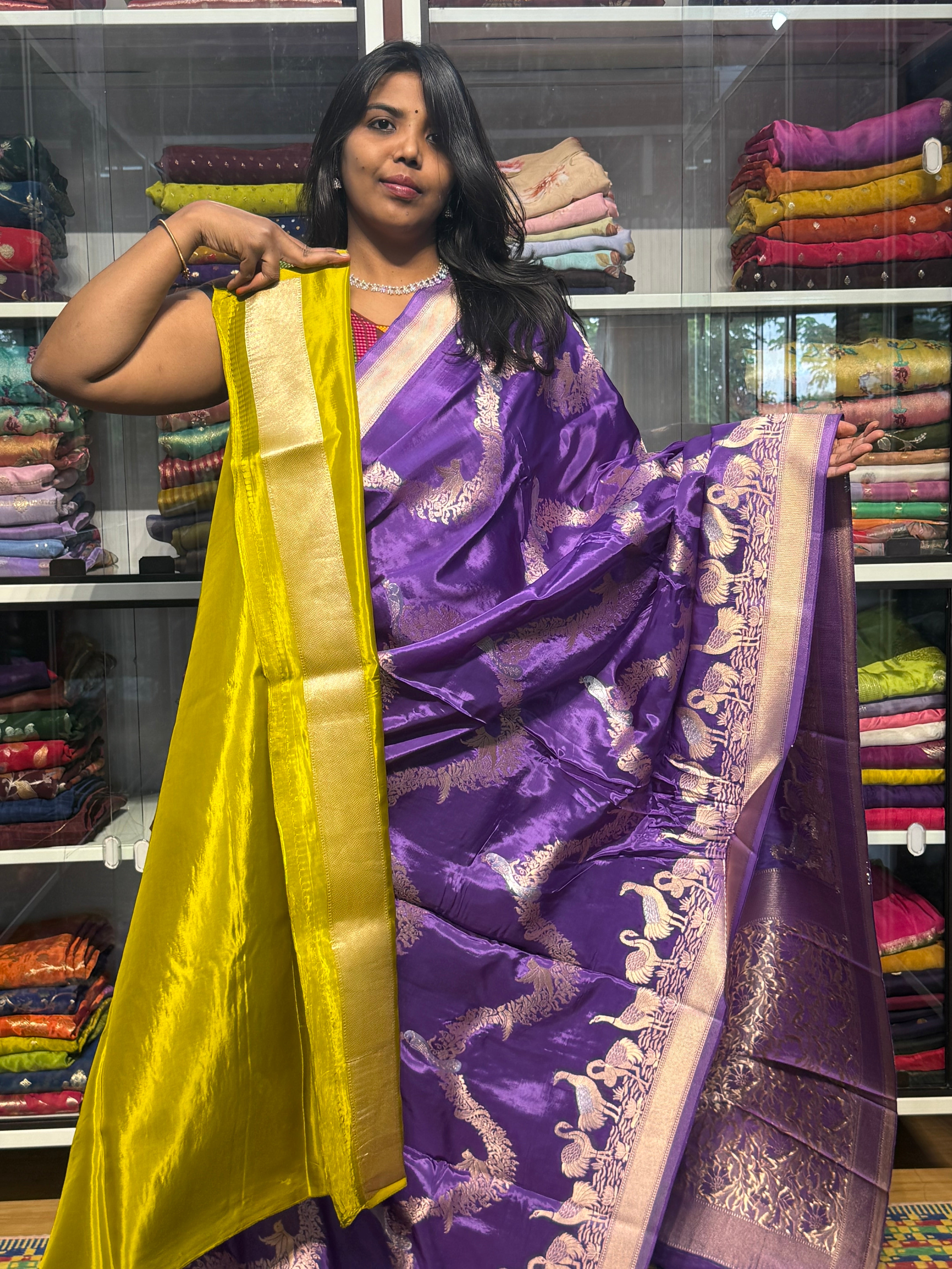 BANARAS MUNGA CREPE : LAVENDER