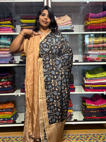 BUTTER MYSORE CREPE WITH DIGITAL PRINT: BLACK