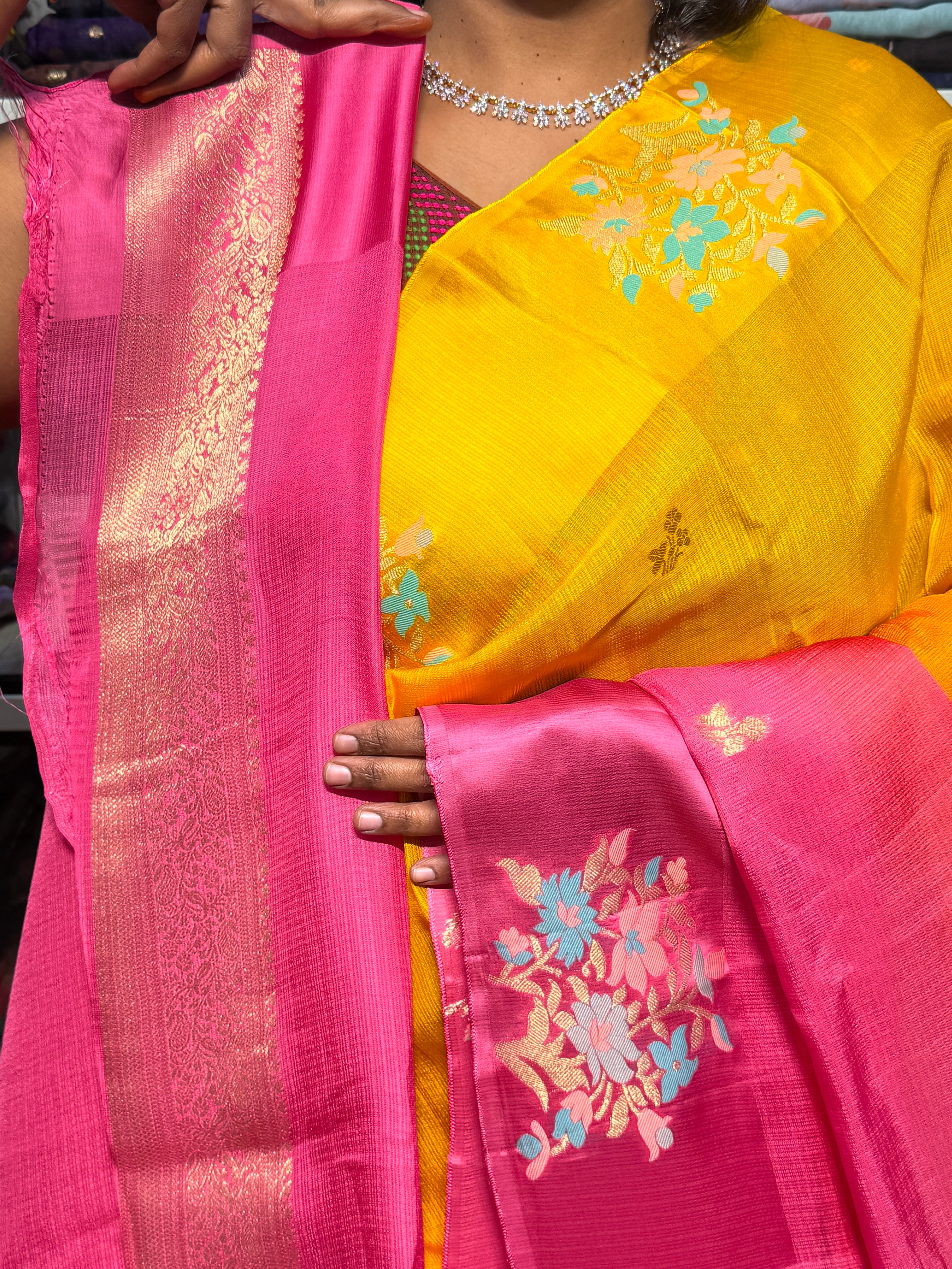 SILK KOTA DUAL SHADED SAREE WITH SATIN MEENAKARI BORDER:YELLOW AND PINK